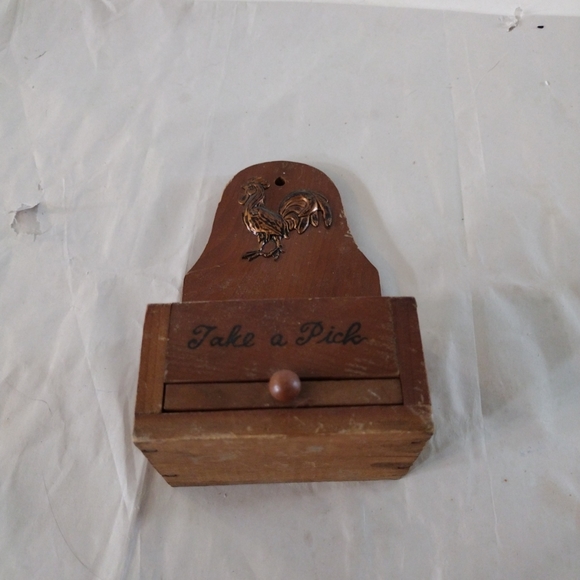Vintage Wooden Toothpick Holder Dispenser org label Copper Rooster Japan V. G.. - Picture 6 of 6